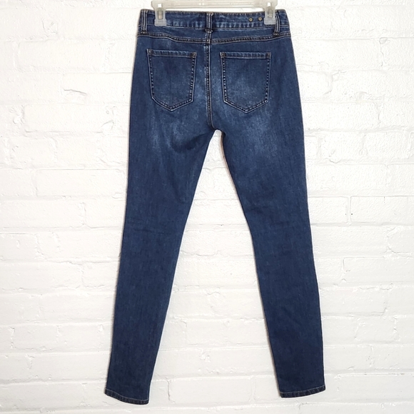 Cabi Distressed Skinny Jeans - Picture 5 of 5